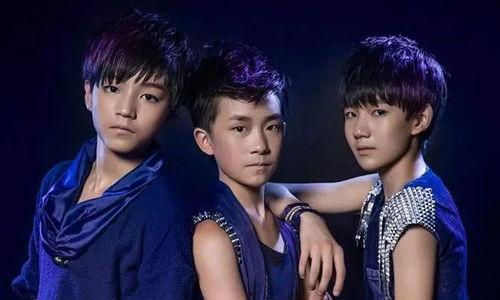 娱乐圈爆料博主四字ID,揭秘明星幕后故事